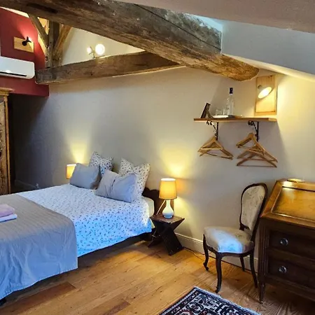 La Bastide Cardan Guest house Saint-Sulpice-de-Pommiers