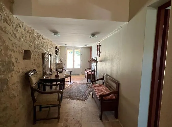 招待所 La Bastide Cardan 3*