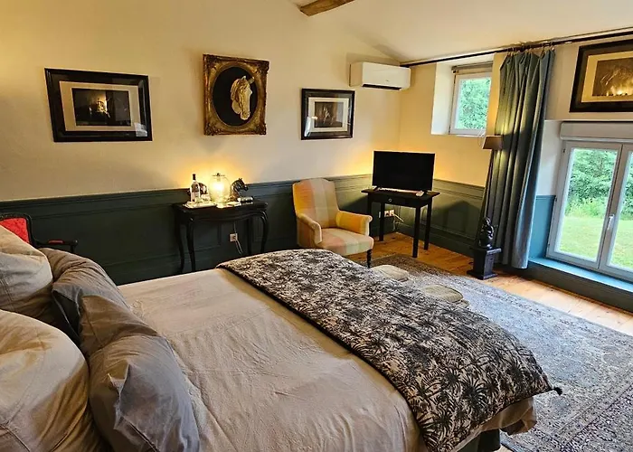 招待所 La Bastide Cardan 3*